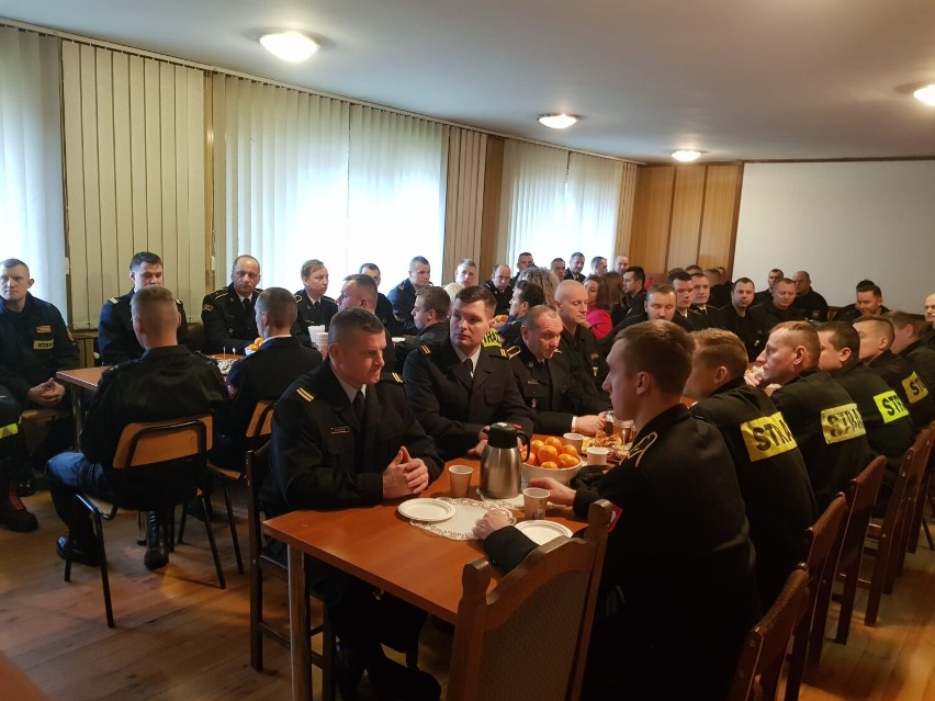 Spotkanie Wigilijne w Komendzie Powiatowej Państwowej Straży Pożarnej w Pile [ZDJĘCIA]