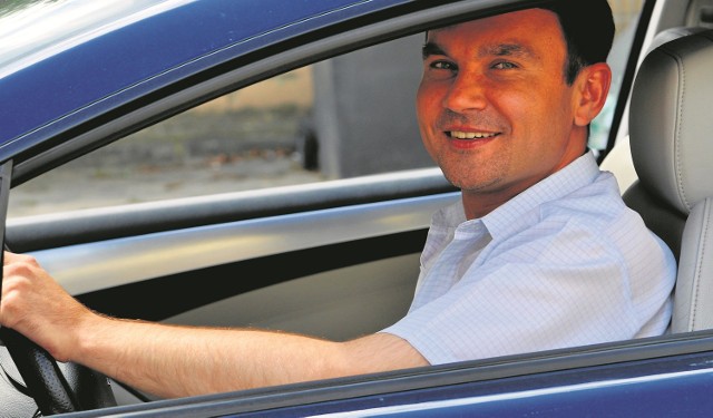 Burmistrz Obornik, Tomasz Szrama nie stracił prawa jazdy. Zgodnie z obowiązującymi przepisami zdawał egzamin sprawdzający