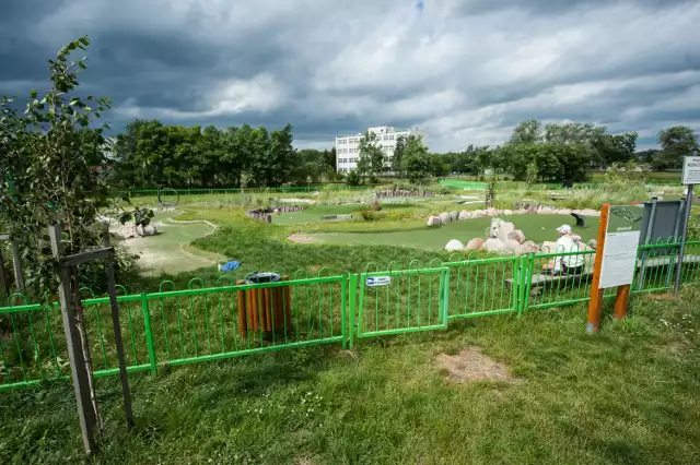 Pole do mini golfa powstało w ramach Koszalińskiego Budżetu Obywatelskiego.