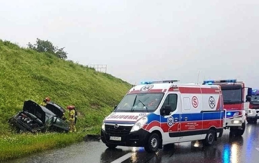 Wypadek za wypadkiem na autostradzie A4 w województwie opolskim. Ranne są trzy osoby