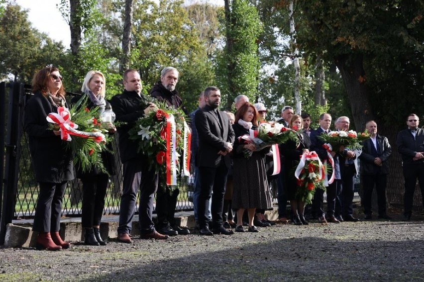 W 80. rocznicę masakry karnej kompanii kobiet podobozu...