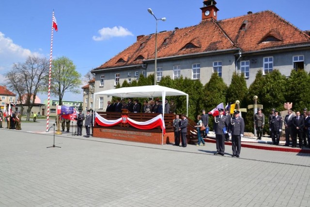 W Jarocinie obchodzona była 68. rocznica utworzenia 16. jarocińskiego batalionu remontu lotnisk im. gen bryg. Stanisława Taczaka. Na mieszkańców czekało wiele atrakcji. Jednak na początek wszyscy zebrali się w kościele ojców Franciszkanów, gdzie została odprawiona msza św. w intencji batalionu oraz żołnierzy. Ciąg dalszy uroczystości był na placu apelowym miejscowej jednostki. Zgromadzeni mogli podziwiać sprzęt wojskowy m.in.: samochody czy urządzenia do wykrywania wykorzystywane w wojsku.