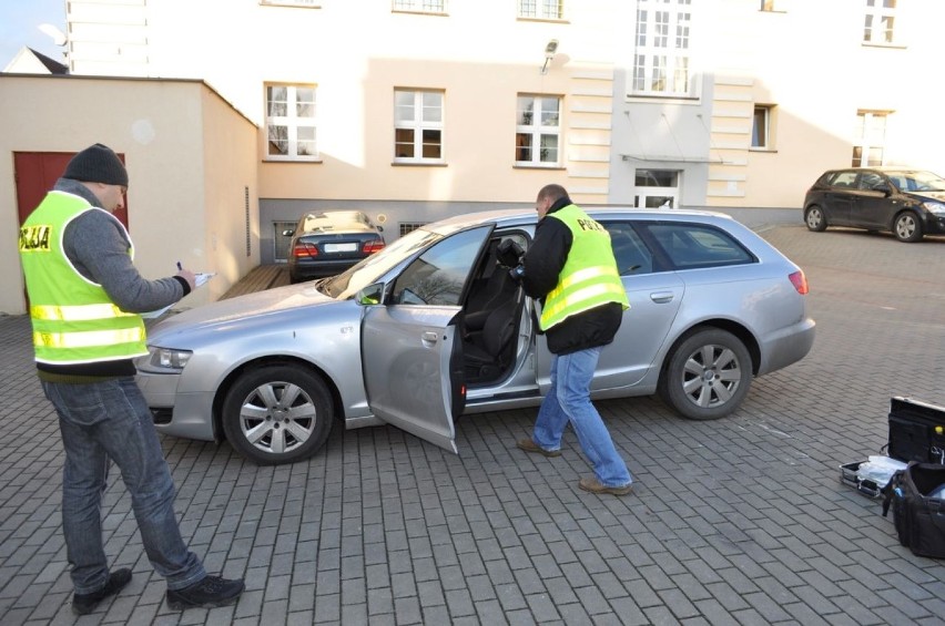 Policjanci odzyskali skradzione w Niemczech audi. Zatrzymano 26-letniego mężczyznę