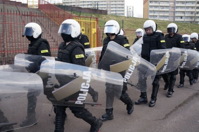 Szkolenie policji na stadionie w Jastrzębiu