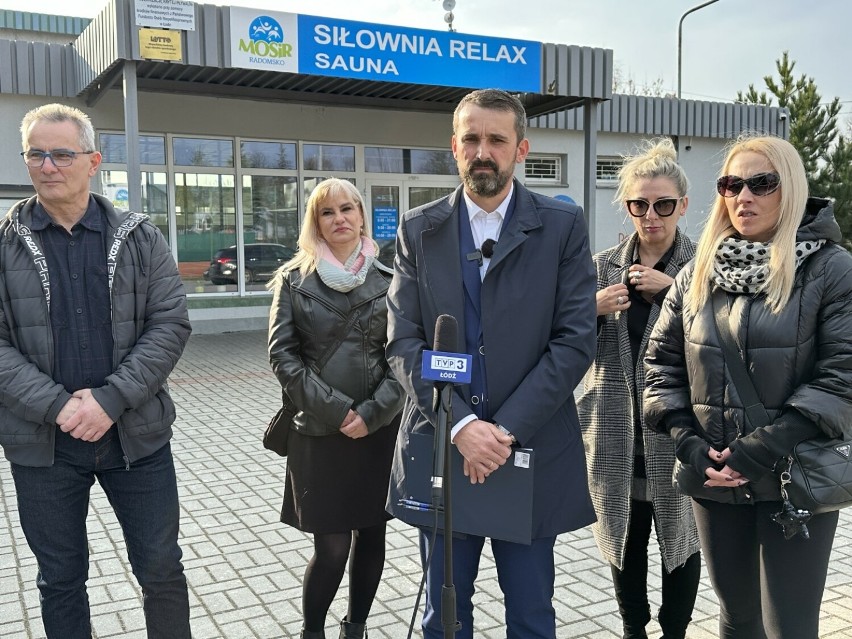 Radosław Rączkowski: "Stary basen w Radomsku zostaje". Jest petycja w sprawie pływalni. ZDJĘCIA, FILM