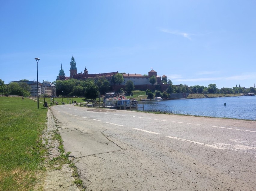 Kraków. Czy nad Wisłą będzie można pić alkohol pod chmurką? "Wyłącznie w jednym miejscu i w sezonie letnim"