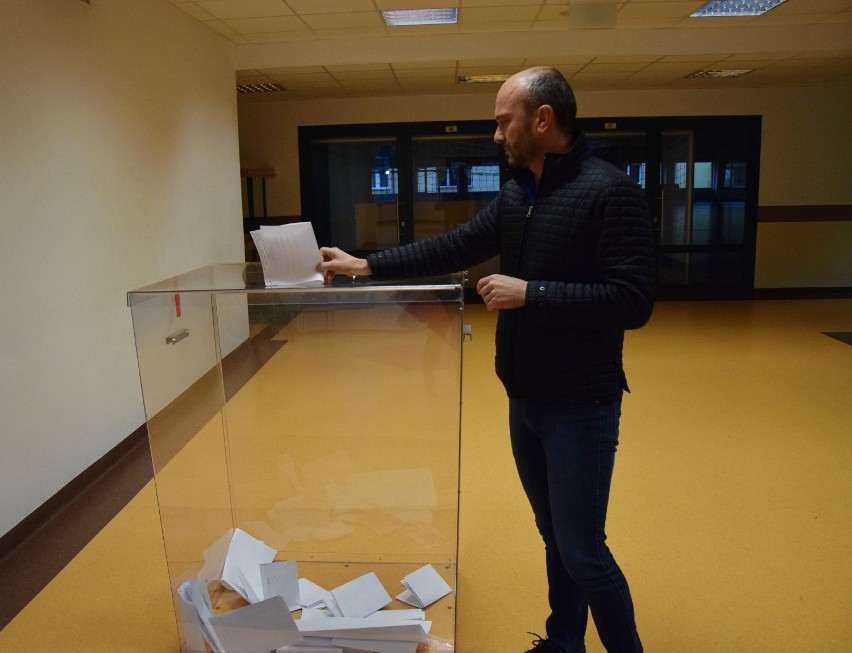 Wybory samorządowe 2018 w Kraśniku. Trwa głosowanie (AKTUALIZACJA)