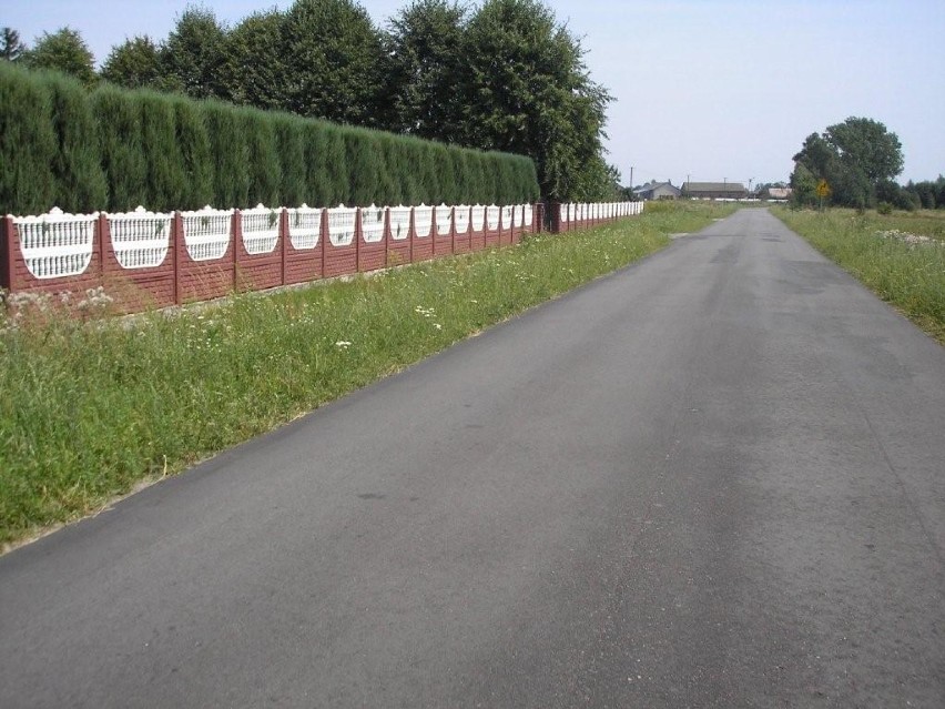 Drogowcy położyli 1,3 km nowego asfaltu w Antoninie Nowym