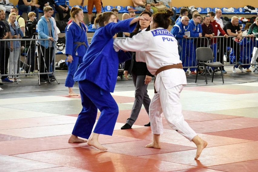Judo: trzy złote medale naszych zawodników w Młodzieżowych Mistrzostwach Polski w Pile! Zobacz zdjęcia 
