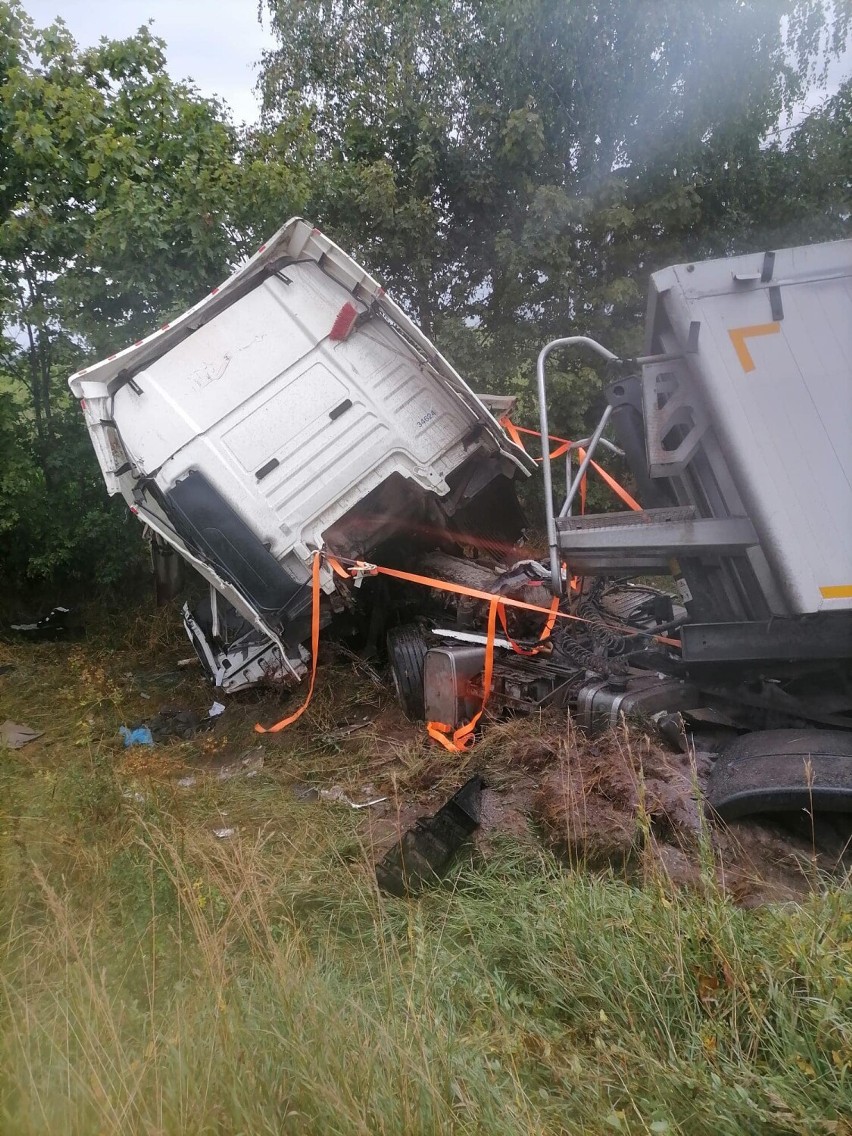 Wypadek na DK 65 koło Olecka                 