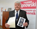 Andrzej Trymerski zbiera stare dokumenty i przekazuje je bibliotekom