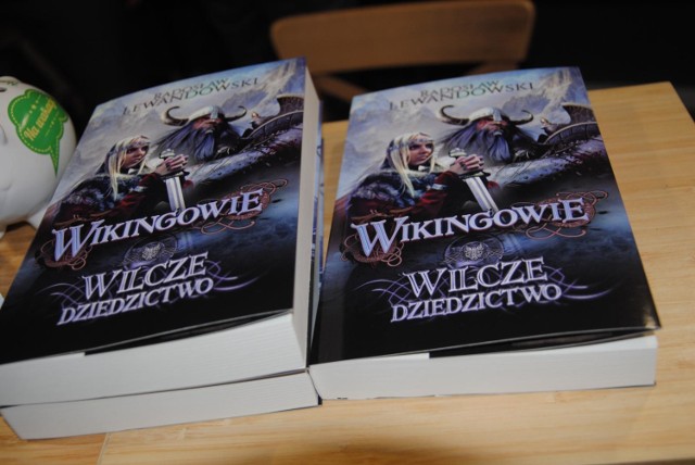 Spotkanie autorskie z autorem książki "Wikingowie. Wilcze dziedzictwo" w Czerwonym Atramencie
