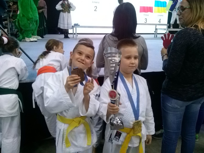 Puchar Świata Dzieci w Karate Tradycyjnym Kraków 2016. Sukcesy zawodników z Włocławka