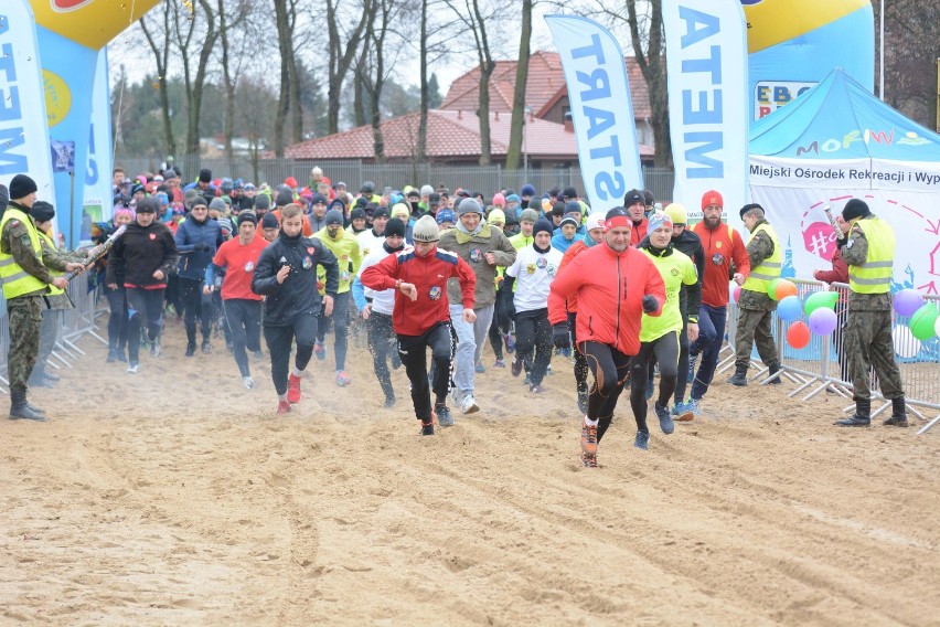 Bieg dla WOŚP w Grudziądzu. 750 biegaczy na trasie [wideo, zdjęcia]