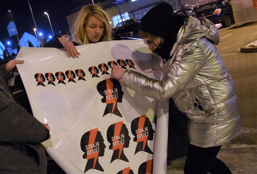 W Inowrocławiu odbył się w piątek 5 lutego kolejny protest...