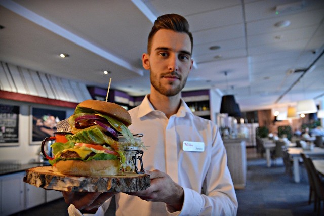 W naszym plebiscycie na najlepsze burgery w Lublinie najwięcej głosów oddaliście na restaurację Ogród, która mieści się w hotelu Victoria przy ul. Narutowicza.