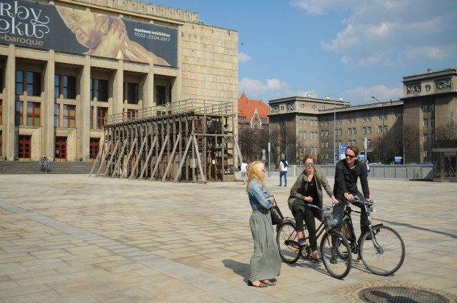 "Tężnia" - wyjątkowa instalacja w centrum Krakowa