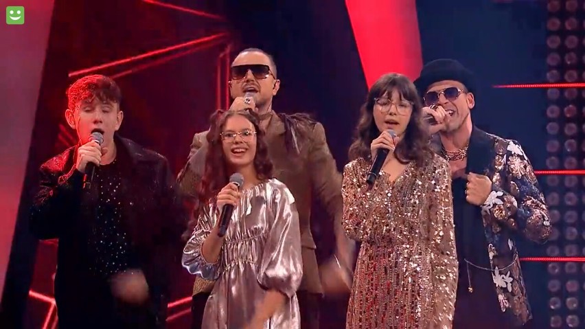 Kinga Kipigroch, podopieczna instruktorki śpiewu Violetty Ojrzyńskiej, w finale The Voice Kids