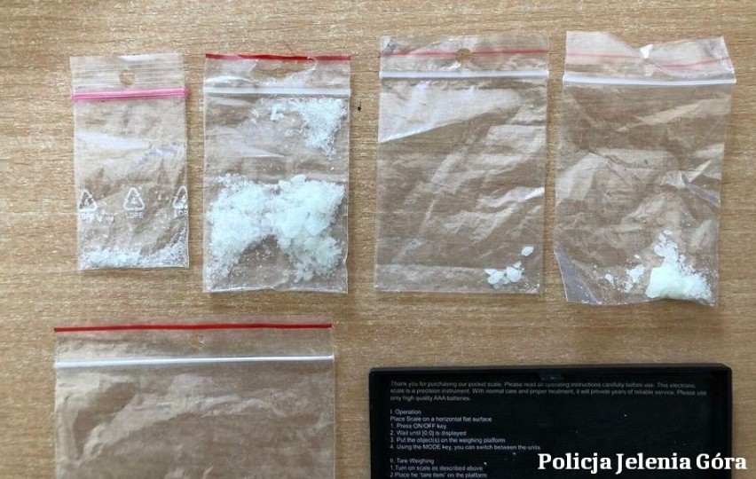 Jelenia Góra: Ukrył narkotyki w plecaku - teraz odpowie za to przed sądem!