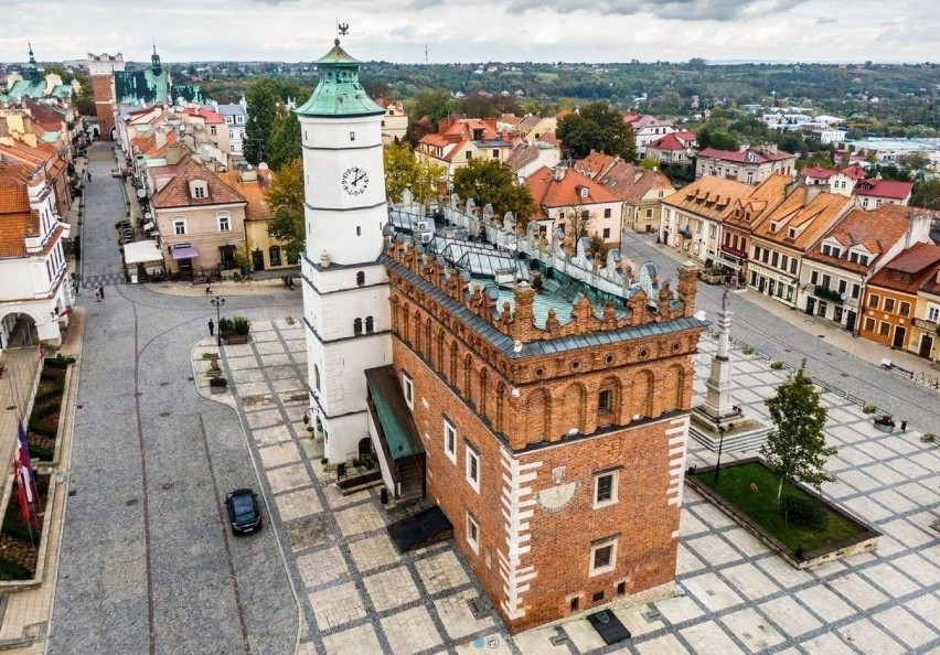 W sobotę, 15 maja wielkie otwarcie lokali gastronomicznych...