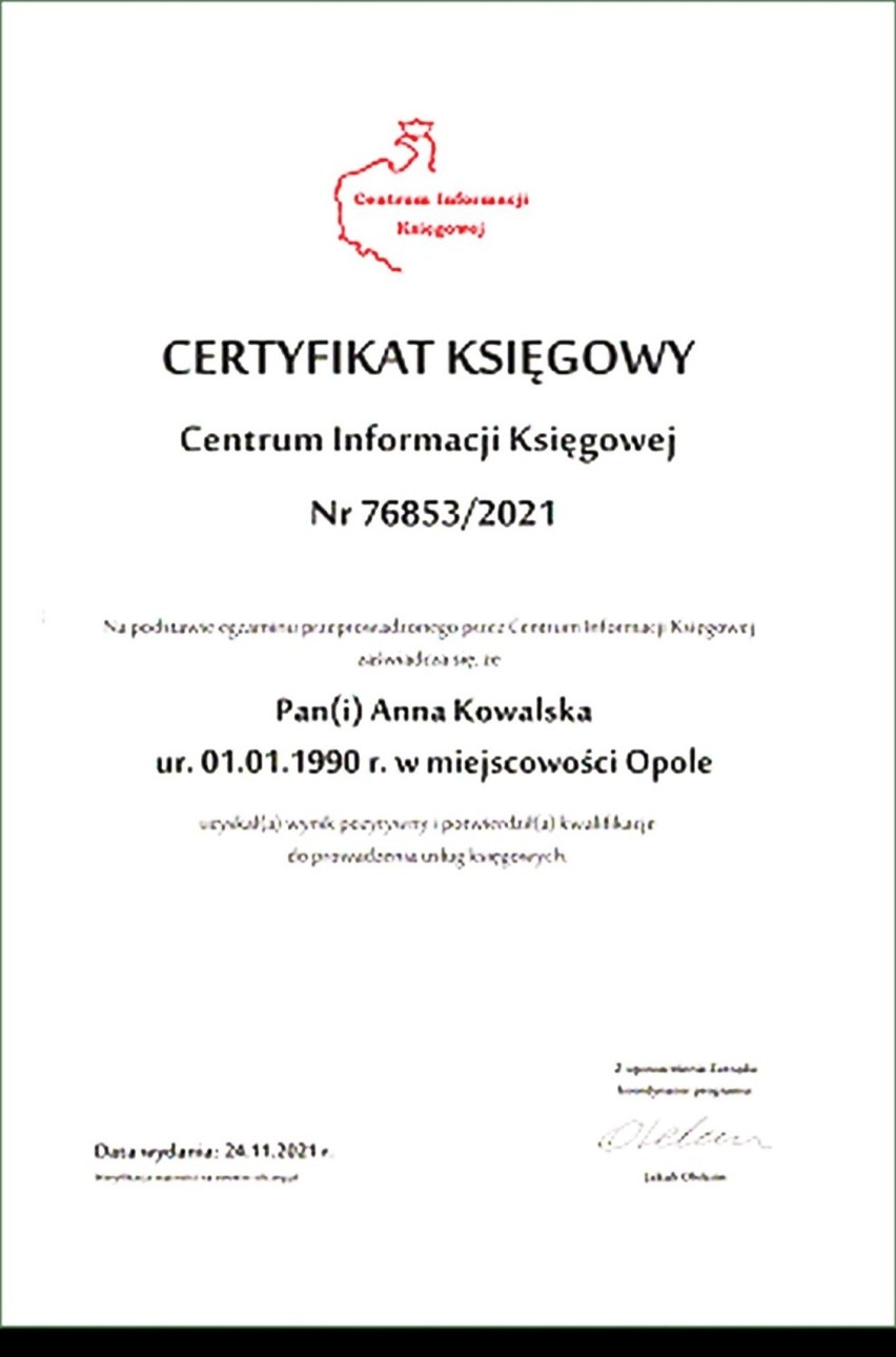 Certyfikat księgowej dla sześciu uczennic ze starachowickiej szkoły