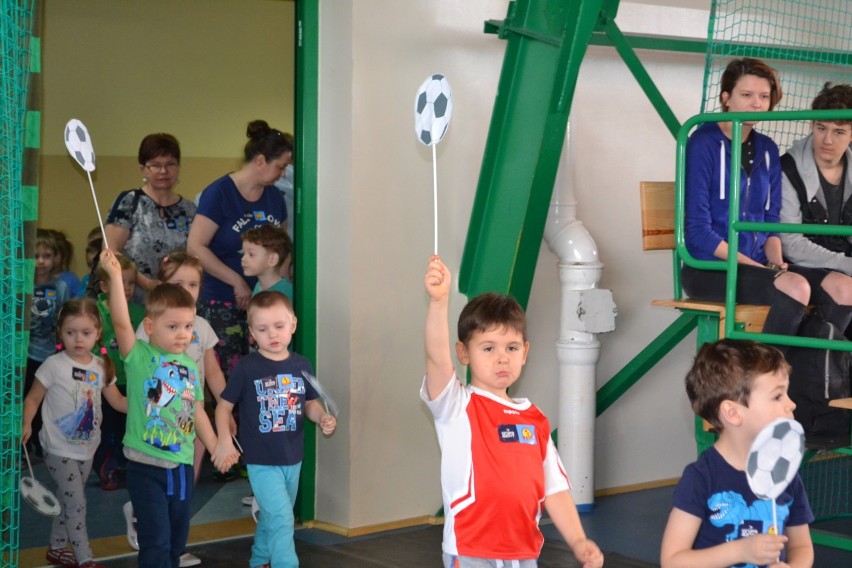 Pruszcz Gdański: Dzieci trenowały i bawiły się na Przedszkoliadzie [ZDJĘCIA]