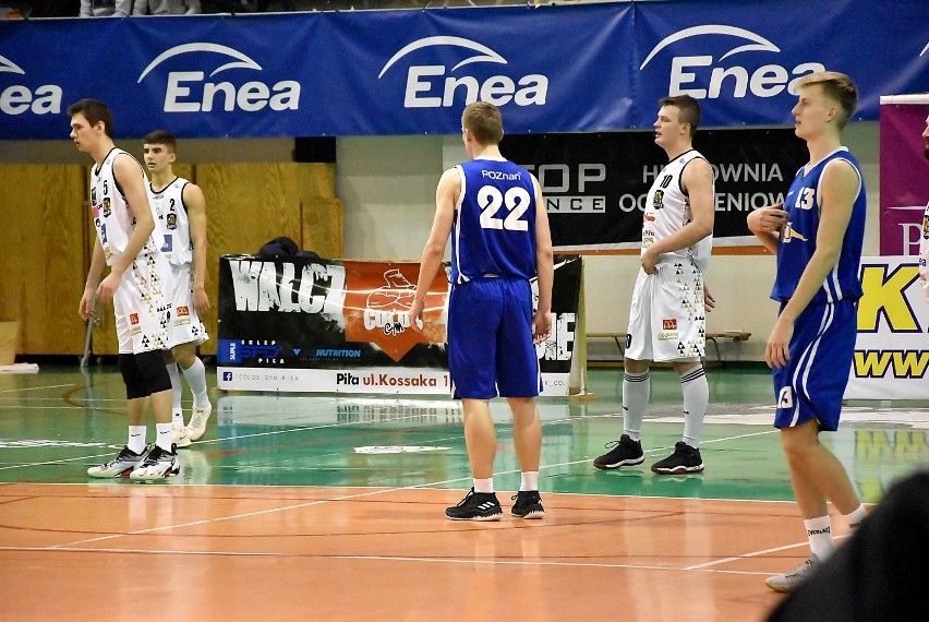 Koszykówka. W meczu III ligi Enea Basket Piła pokonał Pyrę Poznań. Zobaczcie zdjęcia
