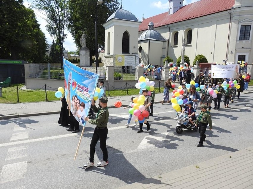 Marsz dla Życia i Rodziny 2023 w Busku-Zdroju.