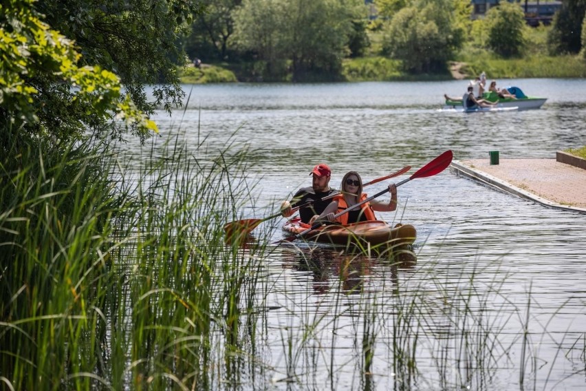 Nad krakowskie Bagry tłumnie ściągnęli plażowicze