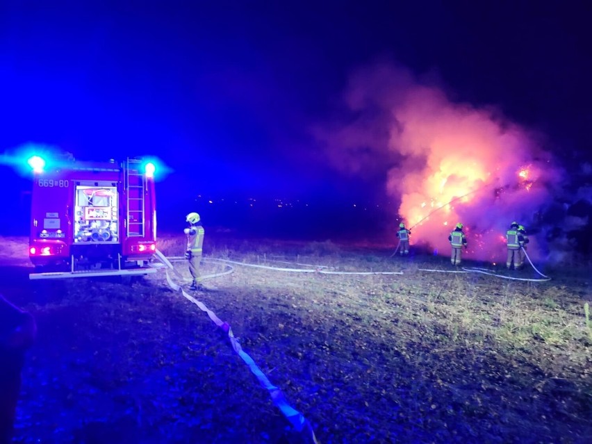 Do trzech pożarów doszło w ciągu zaledwie dziesięciu godzin.