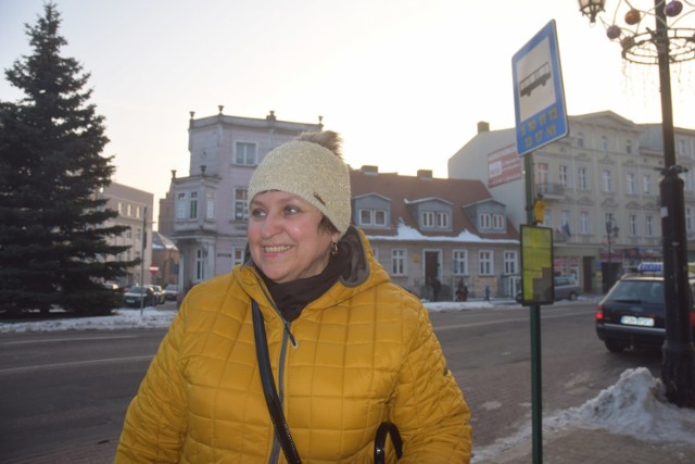 Media w obecnych czasach mają dużą władzę. Nieraz jednak potrafią sfałszować pewien obraz. Nie do końca jest tak, że te wiadomości, które media podają są prawdziwe. Jeżeli natomiast chodzi o nasze lokalne media, to często sięgam po informację. Warto wiedzieć co się wokół dzieje, co zostało zmienione, budowane w naszym mieście. W tym celu, może nie systematyczne, ale gazety kupuję.