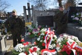 Piękne obchody Narodowego Dnia Pamięci Żołnierzy Wyklętych w Sandomierzu przy symbolicznej mogile podpułkownika Antoniego Wiktorowskiego