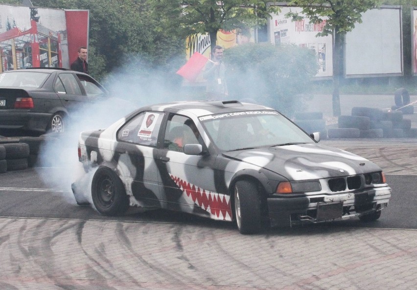 Charytatywne Rozpoczęcie Sezonu Motoryzacyjnego BMWra pod...