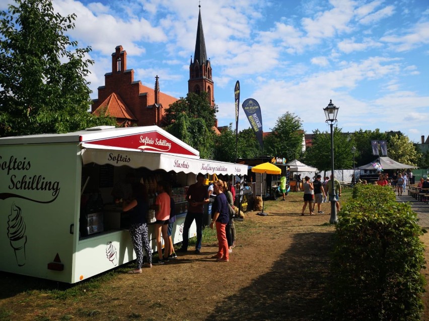 Foodtrucki pojawiły się po stronie niemieckiej w Guben. To...