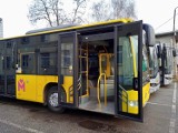 Katowice, Sosnowiec i Tychy odpowiedziały na apel mera Lwowa. Wyślą na Ukrainę kilkanaście autobusów wyładowanych pomocą humanitarną