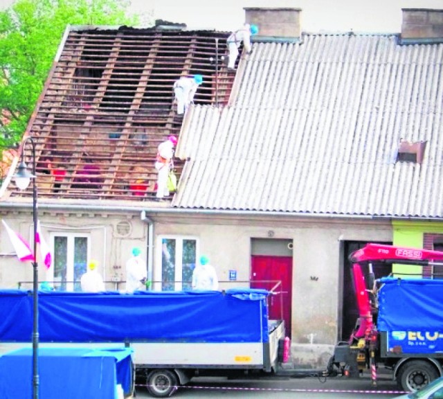 W tym roku kolejne budynki na terenie miasta pozbędą się pokryć dachowych wykonanych z azbestu.