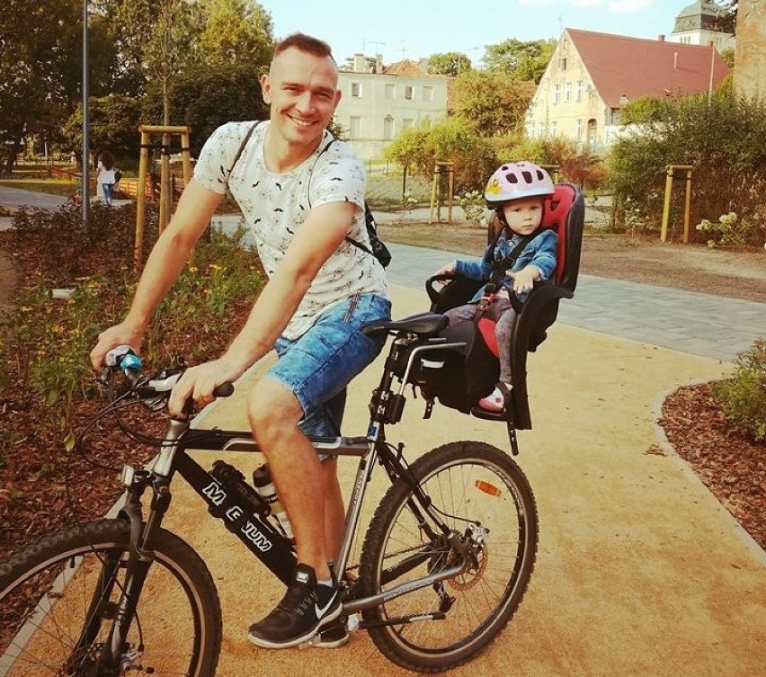 Autor artykułu Paweł Wysocki na rowerowej wycieczce po...
