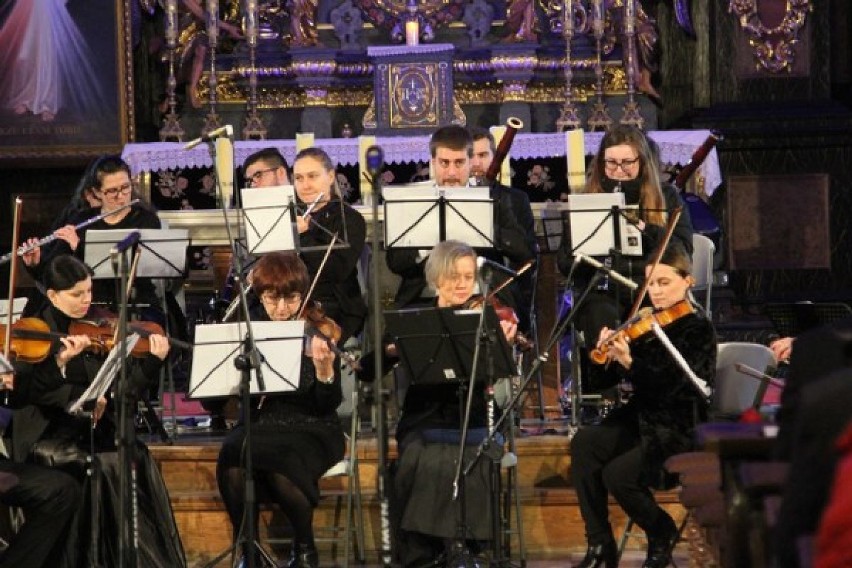 Orkiestra Sinfonietta Polonia zagrała w przemęckiej Farze