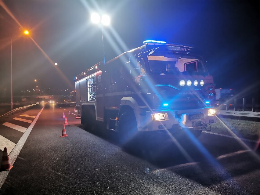 Wypadek w Łabiszynku. Ciężarówka przewróciła się na trasie S5