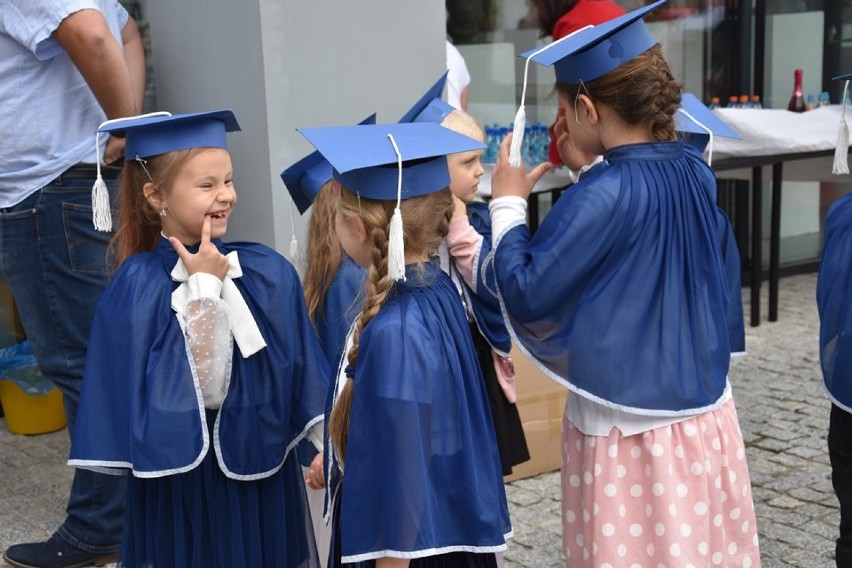 Pszczółki ze Słonecznej Gromady pożegnały się ze swoim...