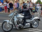 Parada motocykli podczas TUR-Party w Czarnkowie