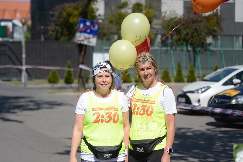 7. Półmaraton Grudziądz - Rulewo. Rozgrzewka i start biegu [dużo zdjęć, wideo]