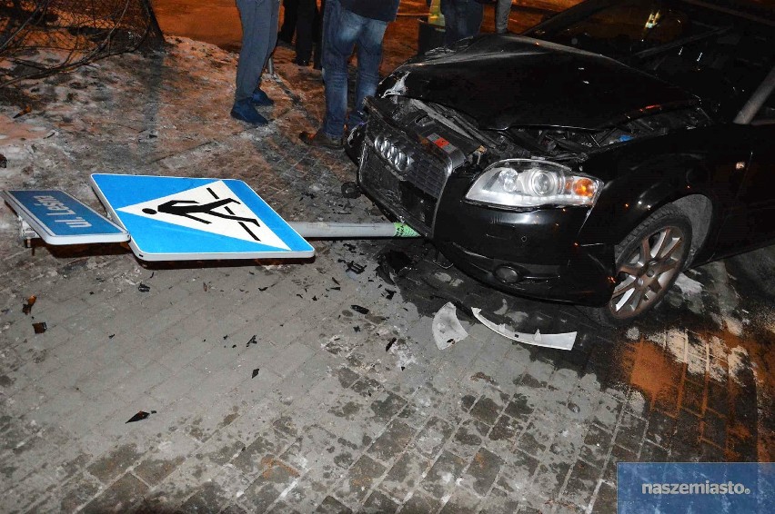 Wypadek na skrzyżowaniu ulic Leśna - Ptasia we Włocławku [zdjęcia, wideo]