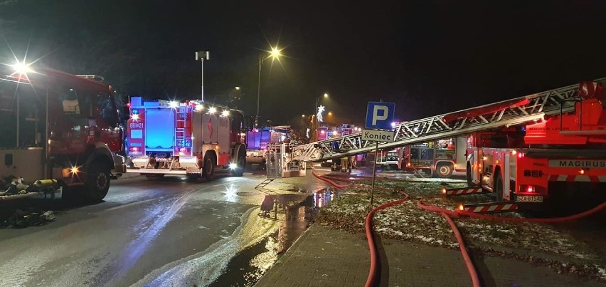 W nocy doszło do pożaru budynku przy Leśnej 20.