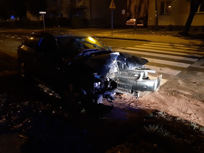 Wypadek na ul. Brzeźnickiej w Radomsku. Pijany kierowca...