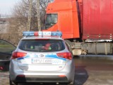 Policja w Kaliszu razem z ITD kontrolowała ciężarówki i autobusy