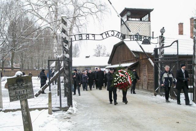 Upamiętniono ewakuację do innych obozów w Rzeszy około 56 tys. więźniów z KL Auschwitz i jego podobozów