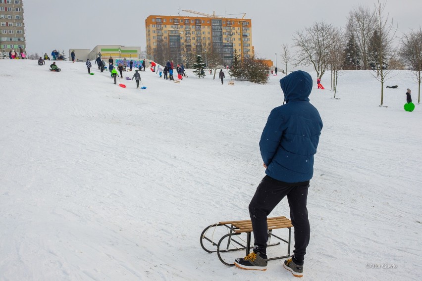 Długo wyczekiwana, śnieżna zima, przyciągnęła na tarnowskie...