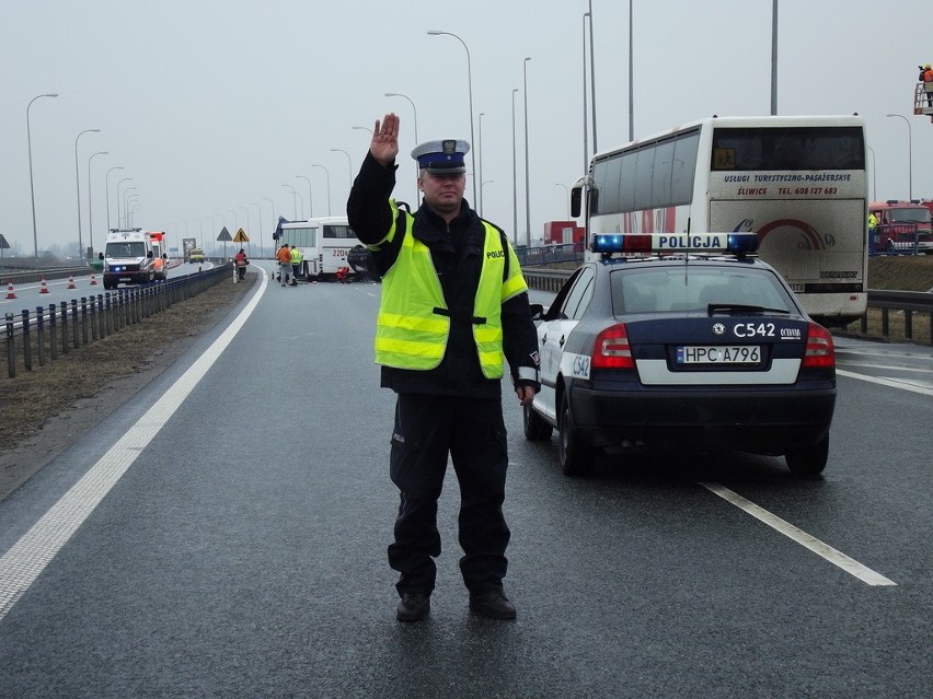 Drzonowo: Ćwiczenia służb ratowniczych na A1 - ZDJĘCIA