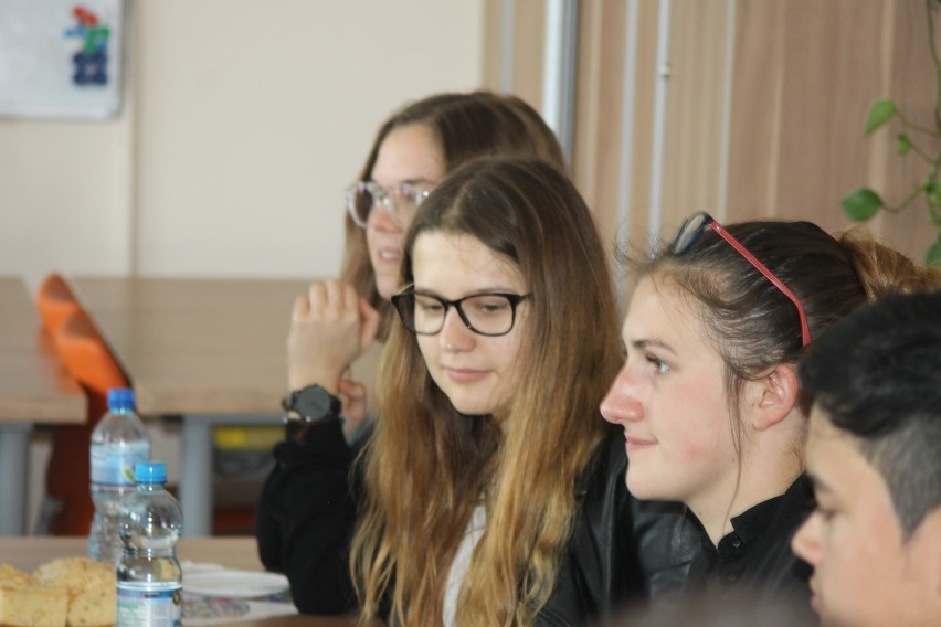 Uczniowie z Dierdorfu w krotoszyńskim "Kołłątaju" [ZDJĘCIA + FILM]